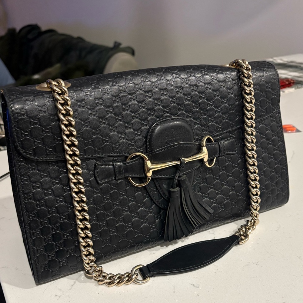 Authentic Gucci shoulder bag
